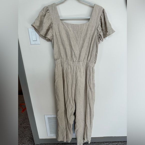 MPC Revolve Tie Front Linen Jumpsuit. Size Medium. - Picture 4 of 6